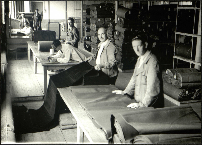 etablissements-fr-maux-tissage-m-canique-de-velours-rue-octave-tierce-amiens-somme-echantillonnage-magasin-des-velours-teints-103fi4-lot-1-m-dia-1-archives-de-la-somme-569 etablissements-fr-maux-tissage-m-canique-de-velours-rue-octave-tierce-amiens-somme-echantillonnage-magasin-des-velours-teints-103fi4-lot-1-m-dia-1-archives-de-la-somme-569
